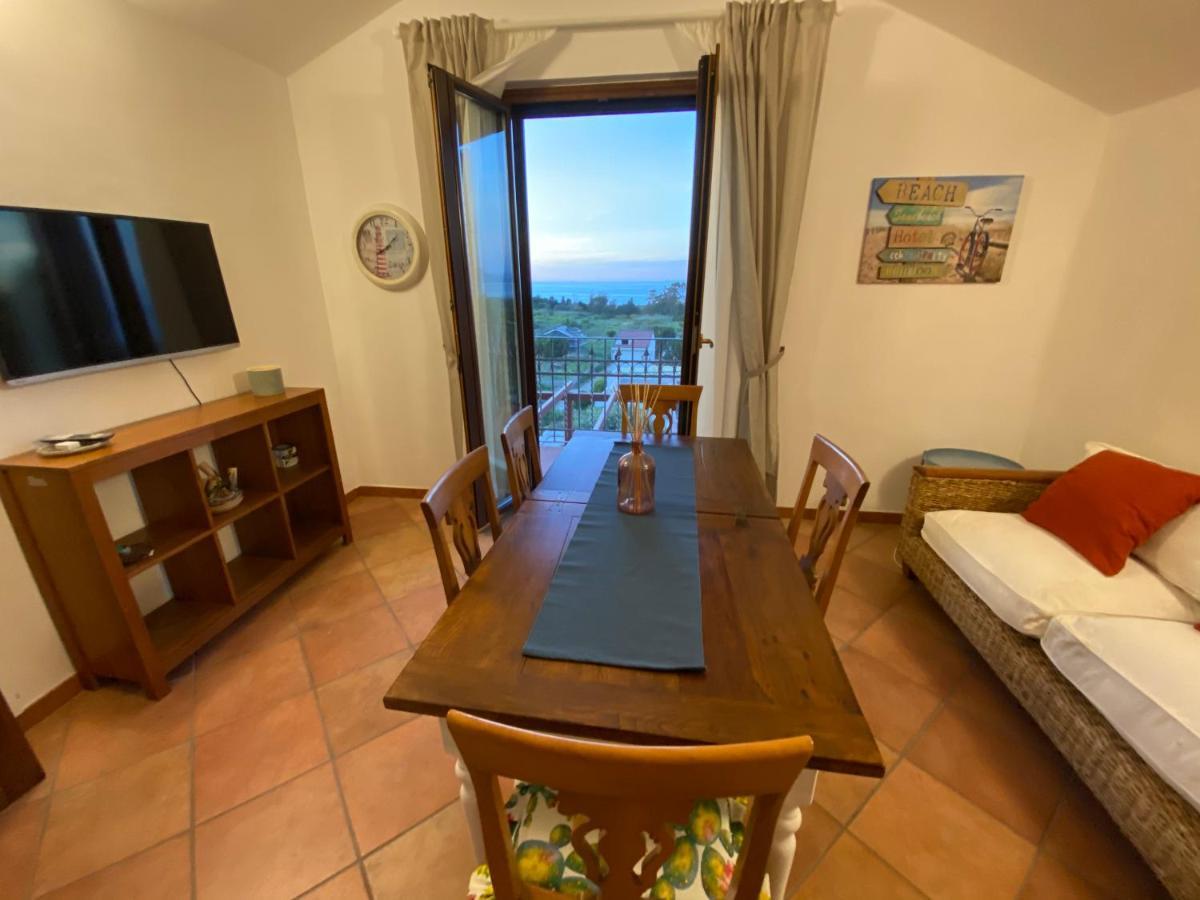 Tyrrhenian Sea Apartment Torre Faro Exterior foto