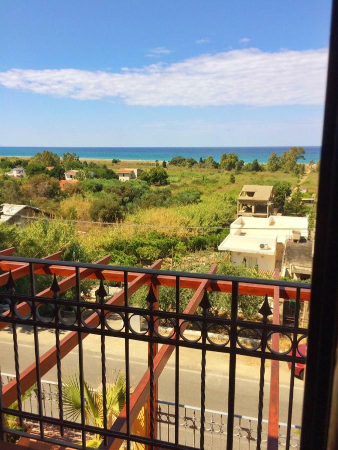 Tyrrhenian Sea Apartment Torre Faro Exterior foto